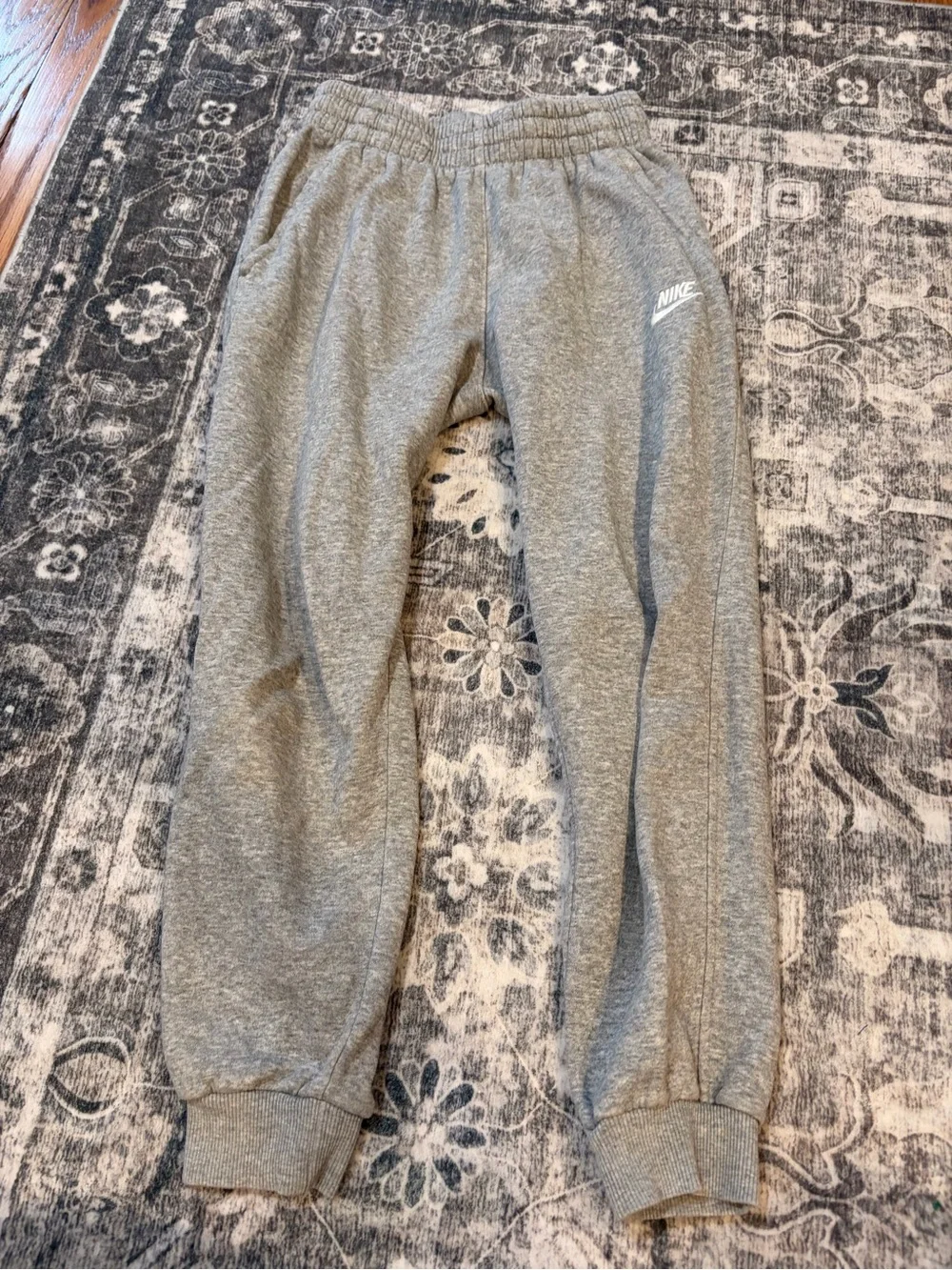 Nike Kids Gray Sweatpants Joggers